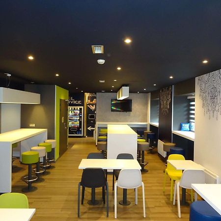 Ibis Budget Caen Centre Gare Экстерьер фото